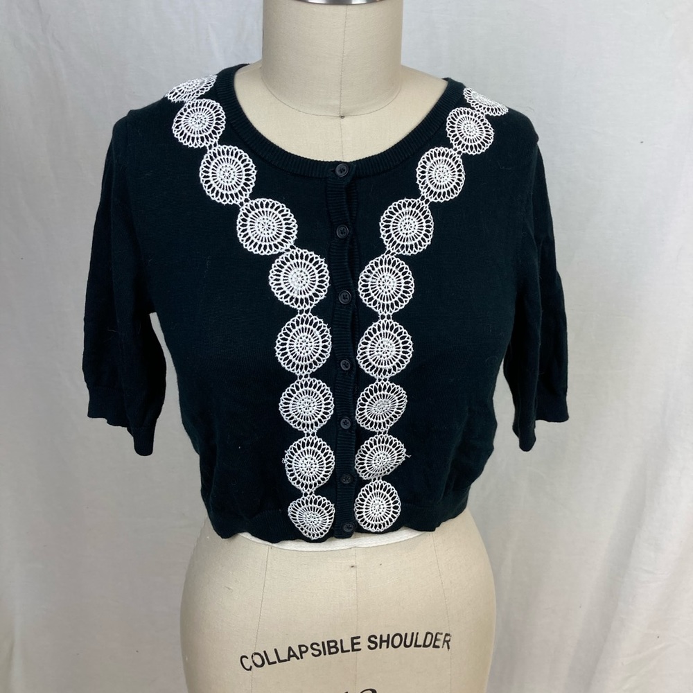 Banana Republic cotton short embroidered cardigan